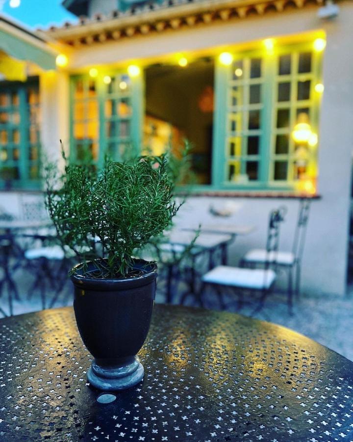 Hotel Le Ponteil Antibes Ngoại thất bức ảnh