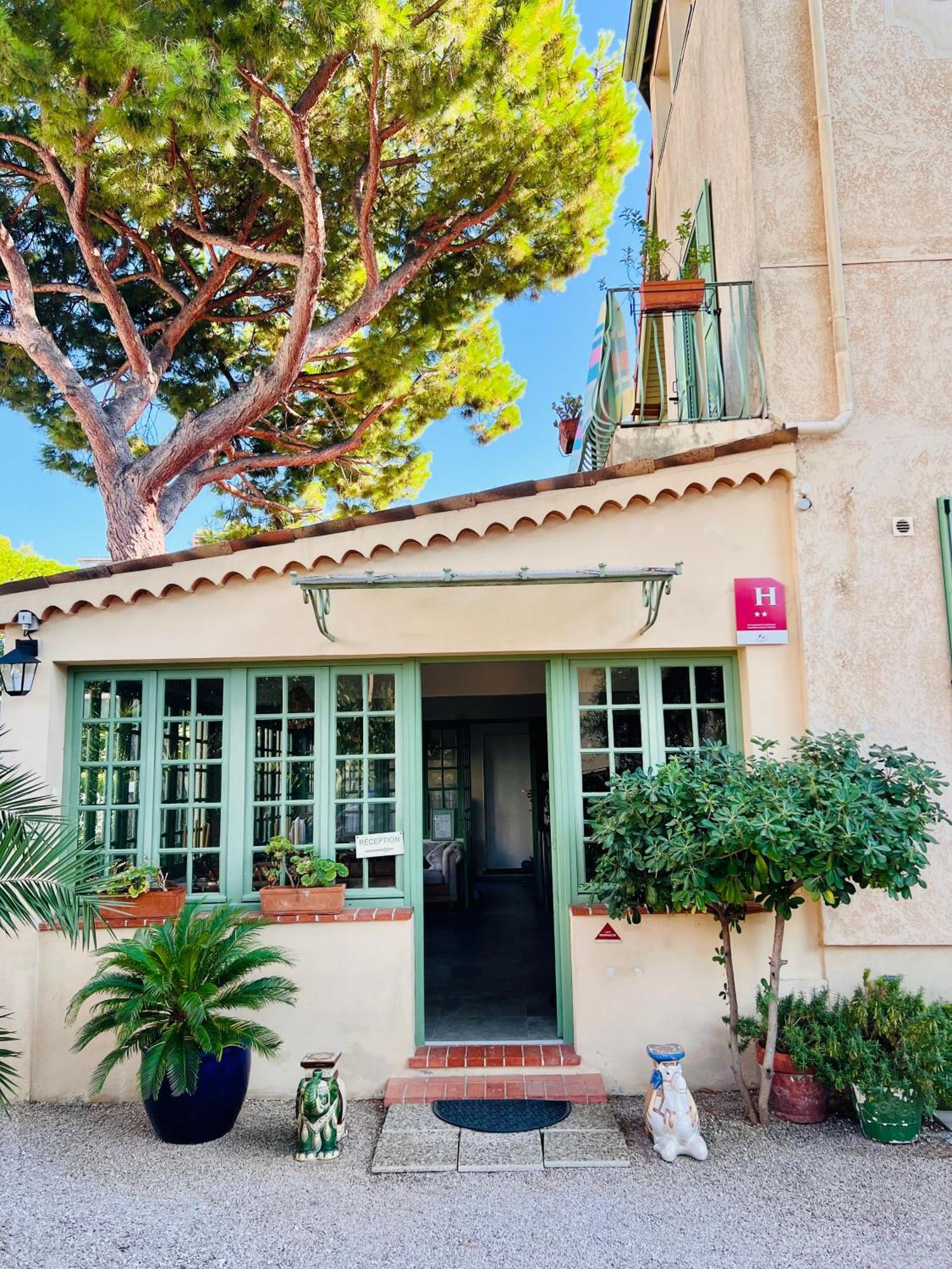 Hotel Le Ponteil Antibes Ngoại thất bức ảnh