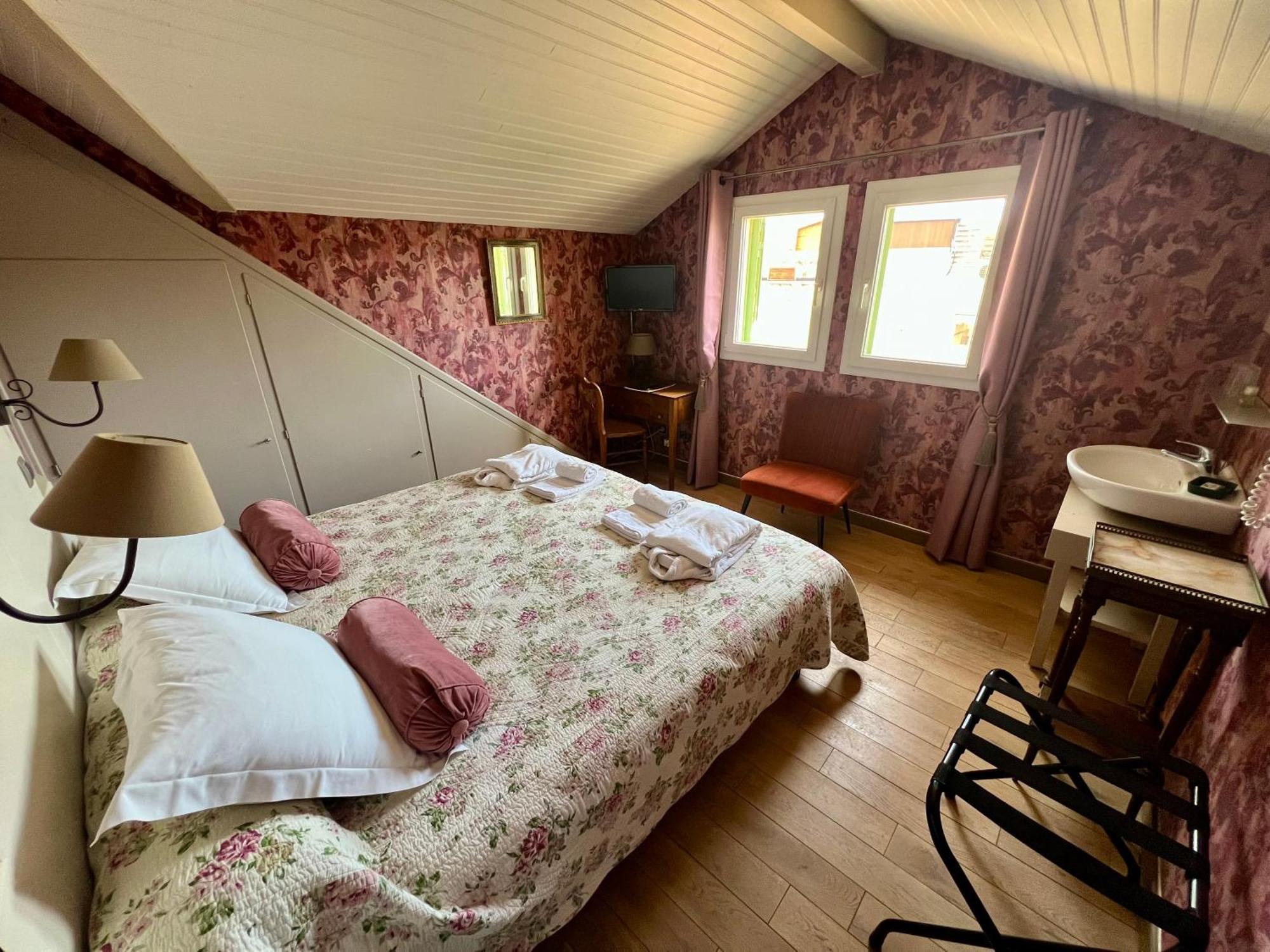 Hotel Le Ponteil Antibes Ngoại thất bức ảnh