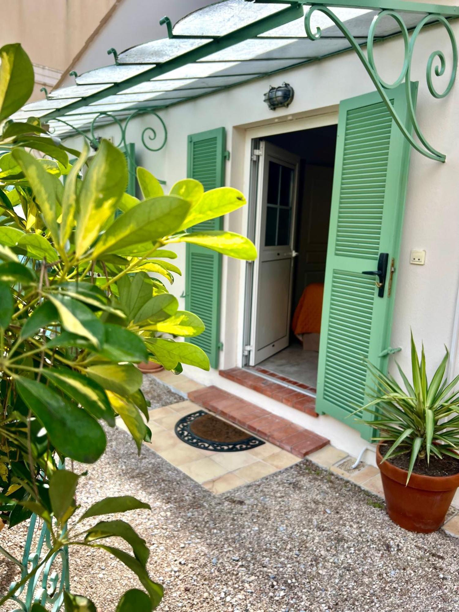 Hotel Le Ponteil Antibes Ngoại thất bức ảnh